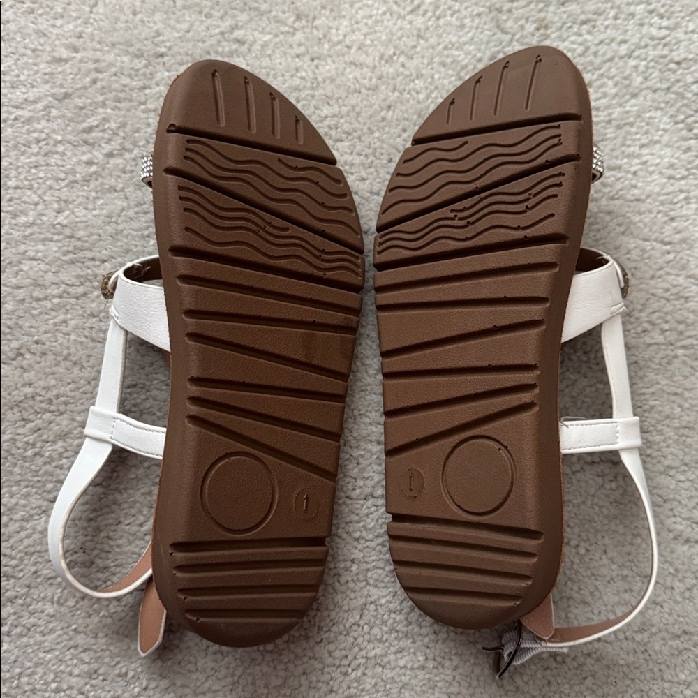 Lucky Top White Rhinestone Sandals - Picture 3 of 4